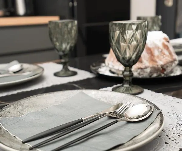 Maria Pf Ee Nydri (Lefkada)